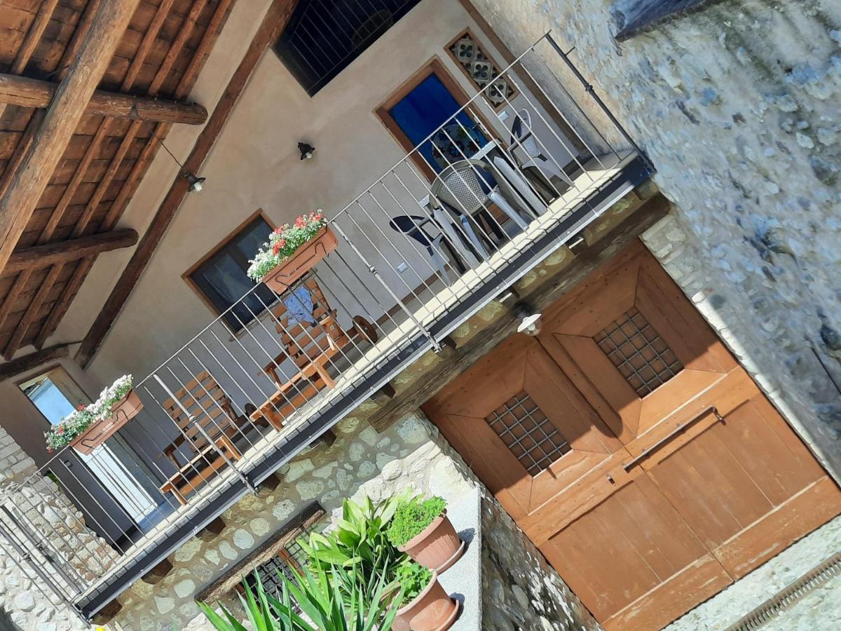 Corte Davini Agriturismo Villa มอนซามบาโน ภายนอก รูปภาพ