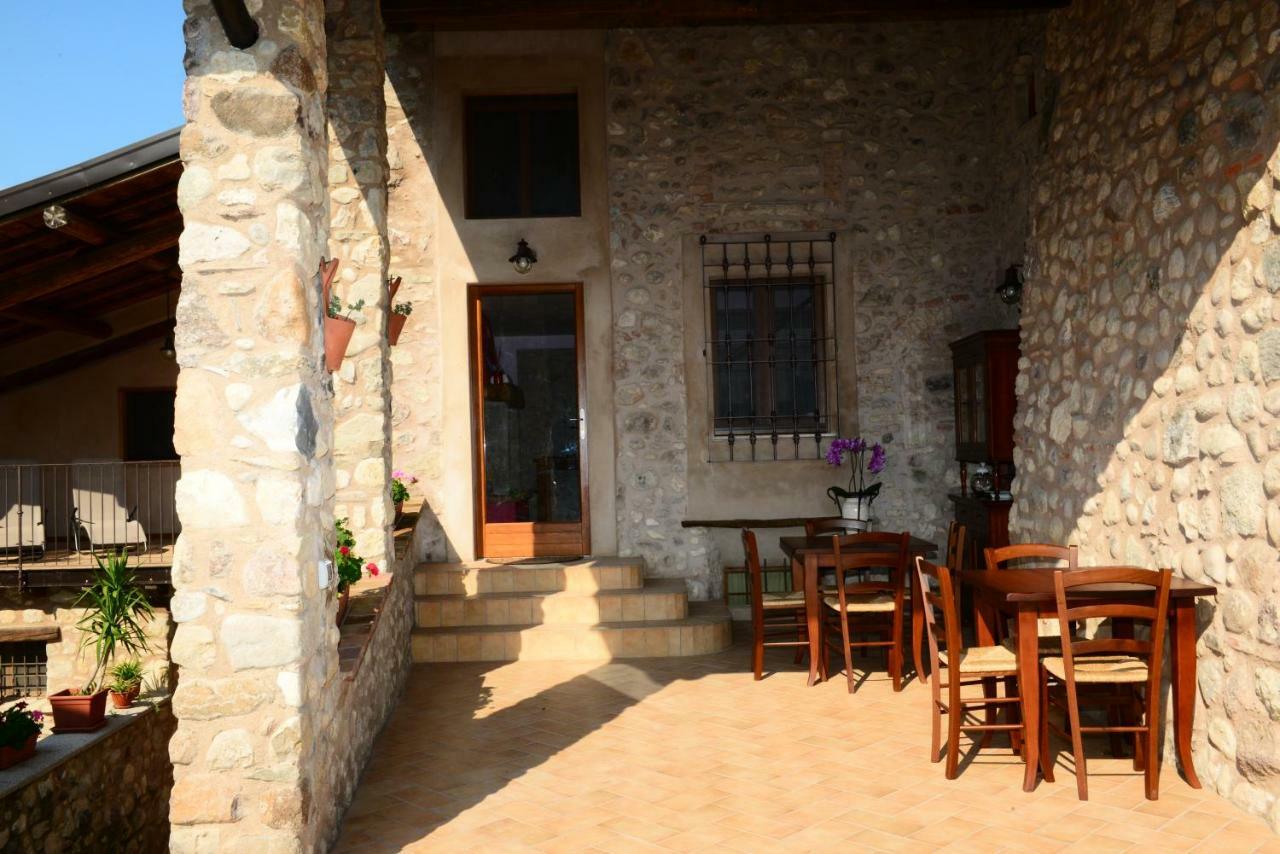 Corte Davini Agriturismo Villa มอนซามบาโน ภายนอก รูปภาพ